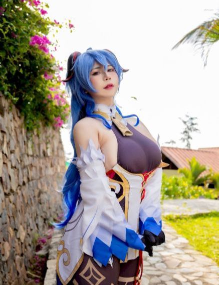 欧美男士内衣秀_1080免费全集观看
