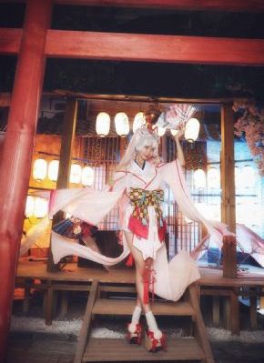 国产传媒欧美日韩成人精品大片_超清电影全集观看